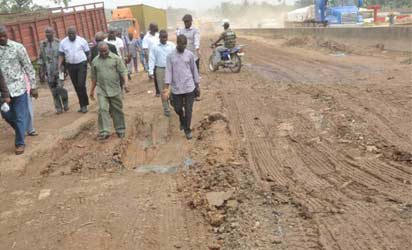 Read more about the article Kaduna Govt. Denies Engaging Incompetent Road Contractors