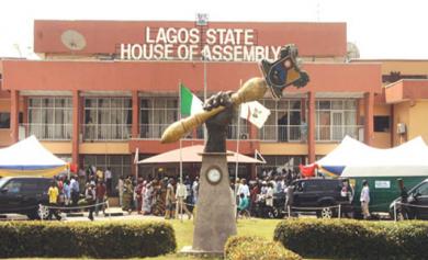 You are currently viewing Lagos: 12,000 Pupils Seek Admission Into JSS 1